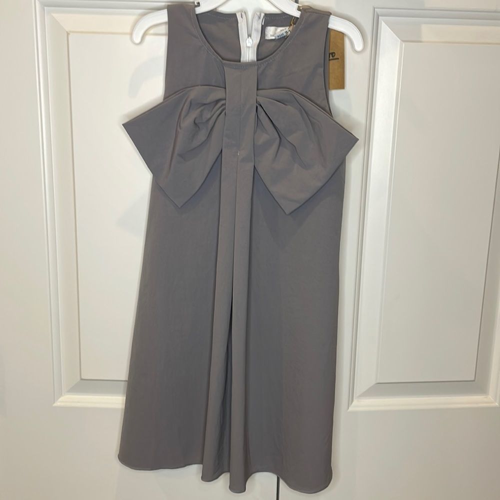 BAILEY’S BLOSSOMS NWT gray front bow dress